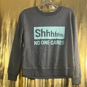 NO BOUNDARIES Grey Sweatshirt
